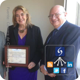 Doña Patricia Cárdenas, Excelentísima Embajadora de Colombia en México; Rafael Nava y Uribe, Presidente de Pentasoluciones Doña Patricia Cárdenas, Excelentísima Embajadora de Colombia en México; Rafael Nava y Uribe, Presidente de Pentasoluciones