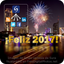 Fuegos artificiales por la noche en Bangkok con mensaje de año nuevo 2017 Fuegos artificiales por la noche en Bangkok con mensaje de año nuevo 2017